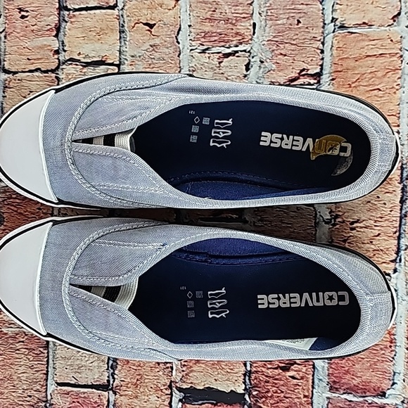 CONVERSE ALL-STAR CHUCK TAYLOR SLIP ON LOWTOP SHOES,  WOMANS SIZE 8, EUC - Picture 10 of 12